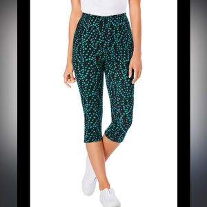 NWOT women capris leggings